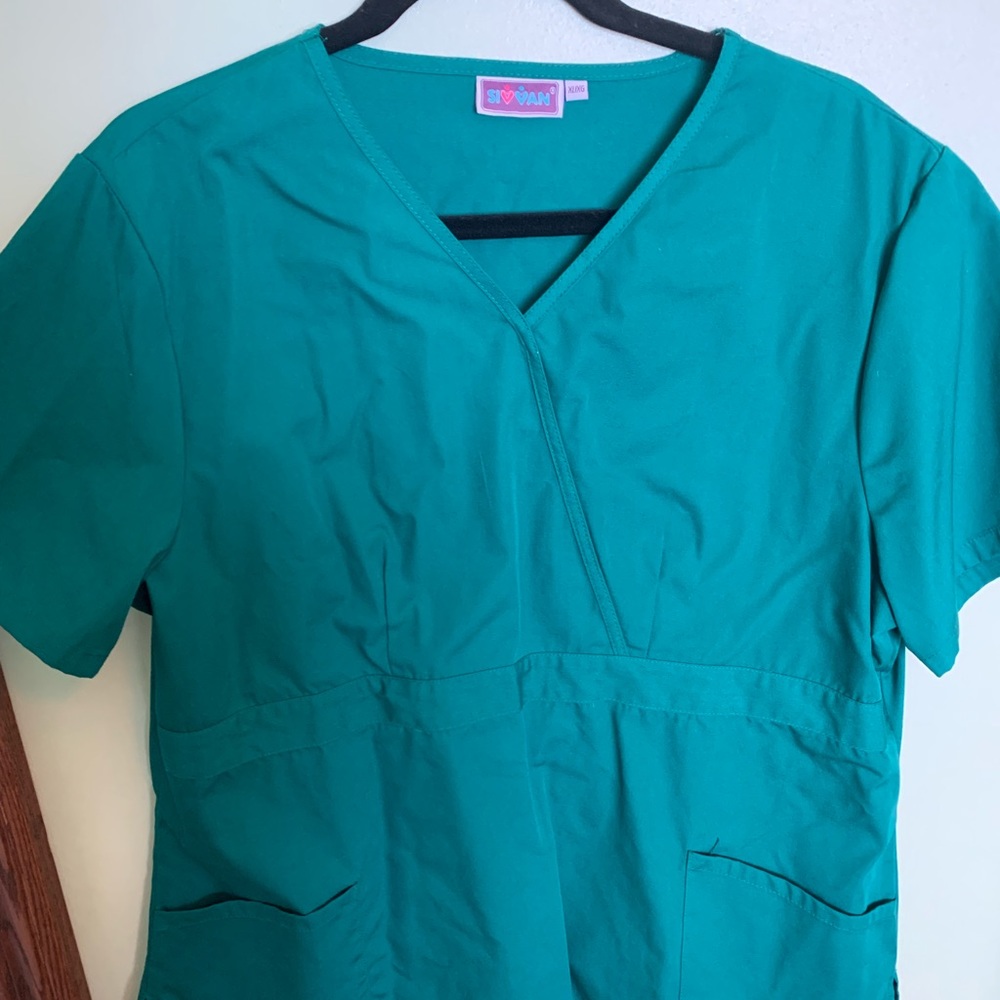 Sivvan XL scrub set, dark green